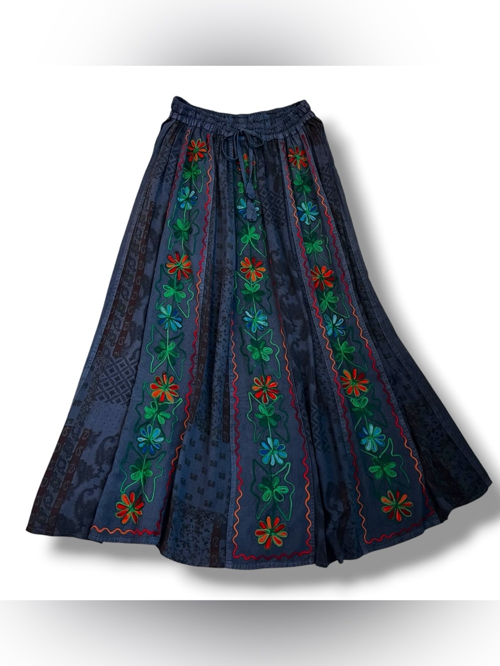 Boho Maxi/Midi Skirt Medium Floral Embroidery Elastic Waist Pull On Blue Flowy